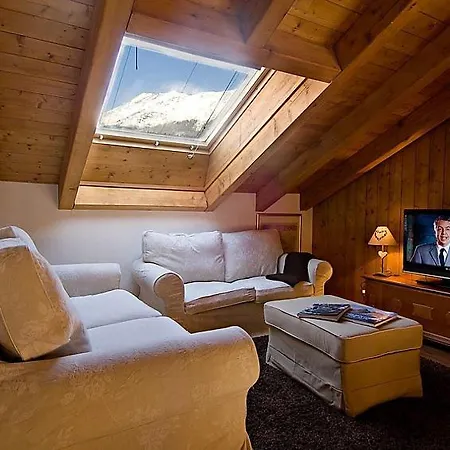 Sleeps 8 Wifi Zermatt