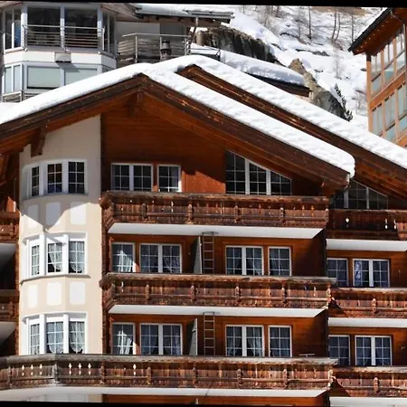 Sleeps 8 Wifi * Zermatt