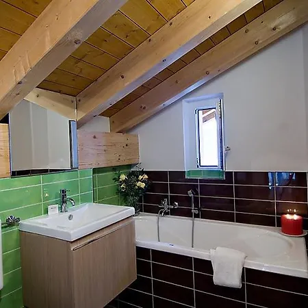 Sleeps 8 Wifi Zermatt